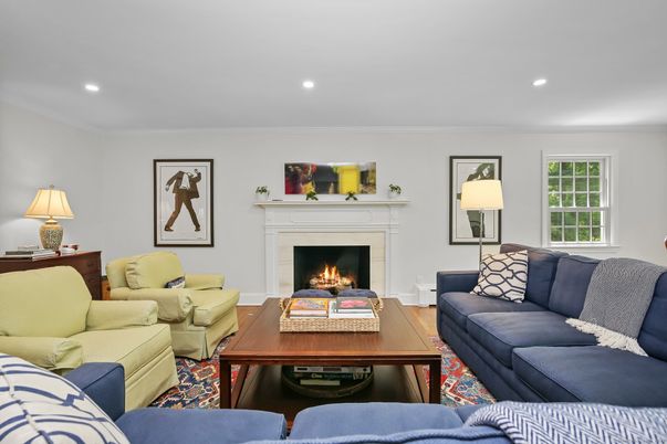 Fireplace, Interior, Living room, Recessed Lighting