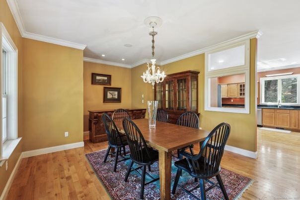 Chandelier, Dining room, Interior, Recessed Lighting, Wood Texture Flooring