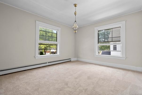 Empty room, Interior, Pendant Lights