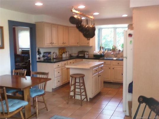 Dining room, Interior, Kitchen, Recessed Lighting