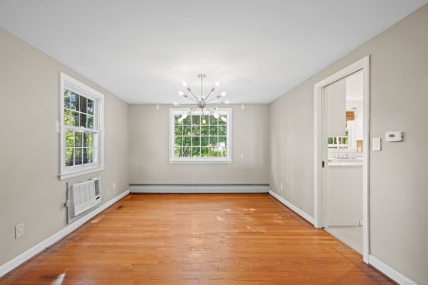 Empty room, Interior, Pendant Lights, Wood Texture Flooring