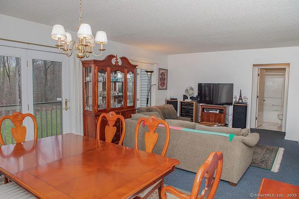 Chandelier, Dining room, Interior, Living room