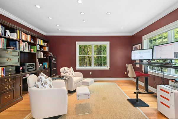Home Office, Interior, Recessed Lighting, Wood Texture Flooring