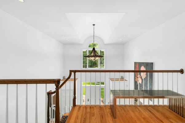Interior, Pendant Lights, Recessed Lighting, Wood Texture Flooring