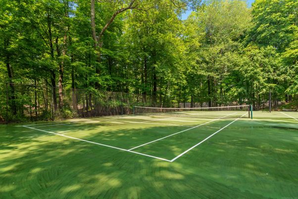 Exterior, Tennis Courts