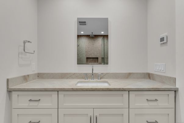 Bathroom, Interior, Recessed Lighting