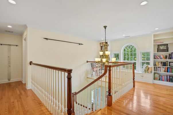 Chandelier, Interior, Recessed Lighting, Wood Texture Flooring