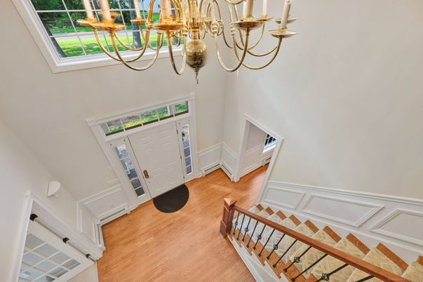 Chandelier, Interior, Wood Texture Flooring
