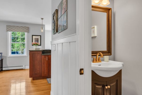 Bathroom, Interior, Pendant Lights, Wood Texture Flooring