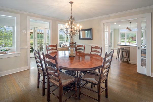 Chandelier, Dining room, Interior, Recessed Lighting, Wood Texture Flooring