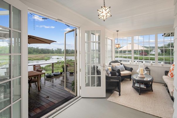 Interior, Living room, Pendant Lights, Sun Room, Water, Wood Texture Flooring