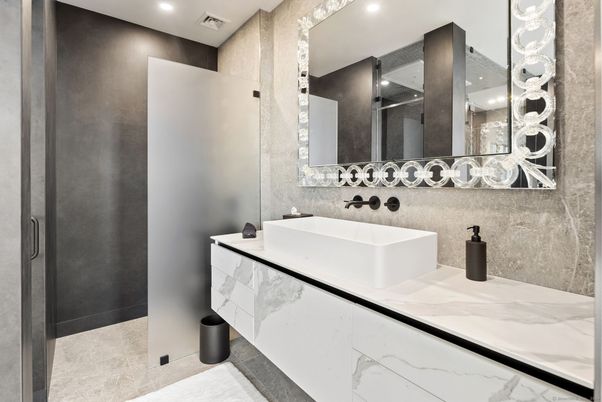 Bathroom, Interior, Recessed Lighting