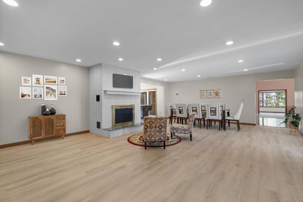 Dining room, Fireplace, Interior, Recessed Lighting, Wood Texture Flooring