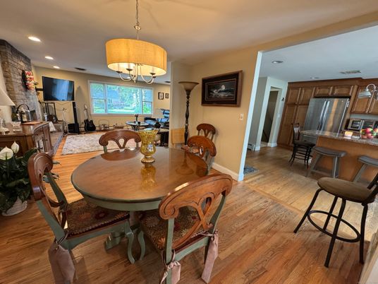 Chandelier, Dining room, Interior, Kitchen, Recessed Lighting, Stainless Steel Appliances, Wood Texture Flooring