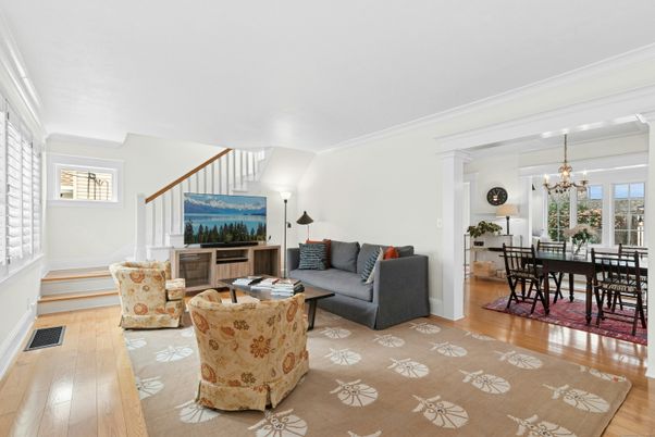Chandelier, Dining room, Interior, Living room, Wood Texture Flooring