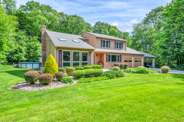 Attached, Backyard, Exterior, Facade, Brick Facade, Split Level