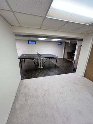 Game Room, Garage, Interior