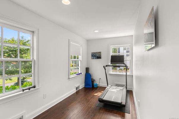 Fitness Equipment, Interior, Recessed Lighting, Wood Texture Flooring