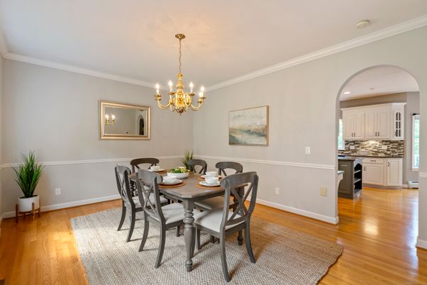 Chandelier, Dining room, Interior, Kitchen, Recessed Lighting, Wood Texture Flooring