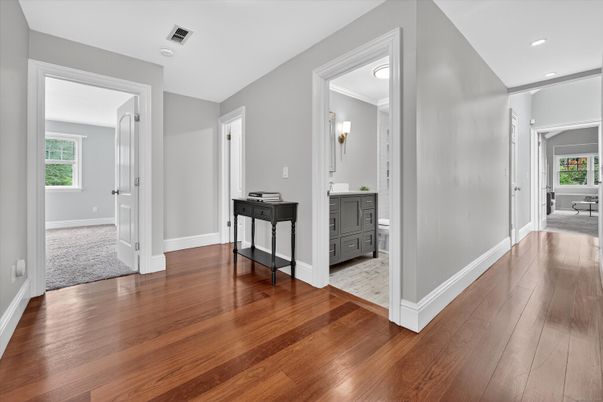 Bathroom, Interior, Recessed Lighting, Wood Texture Flooring