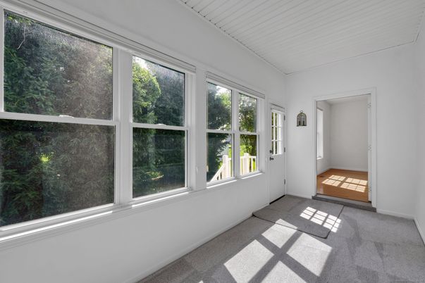 Empty room, Interior, Sun Room