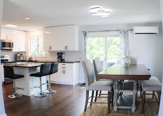 Dining room, Interior, Kitchen, Recessed Lighting, Wood Texture Flooring