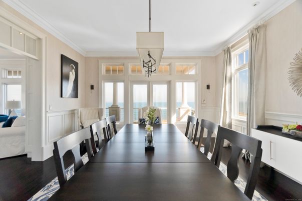 Dining room, Interior, Pendant Lights, Water