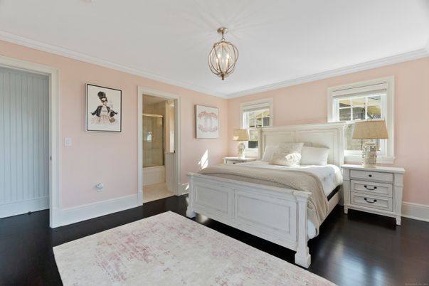 Bedroom, Interior, Pendant Lights, Wood Texture Flooring