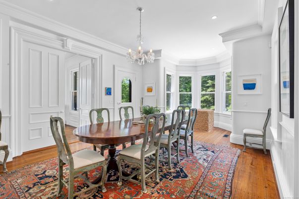 Chandelier, Dining room, Interior, Recessed Lighting, Wood Texture Flooring