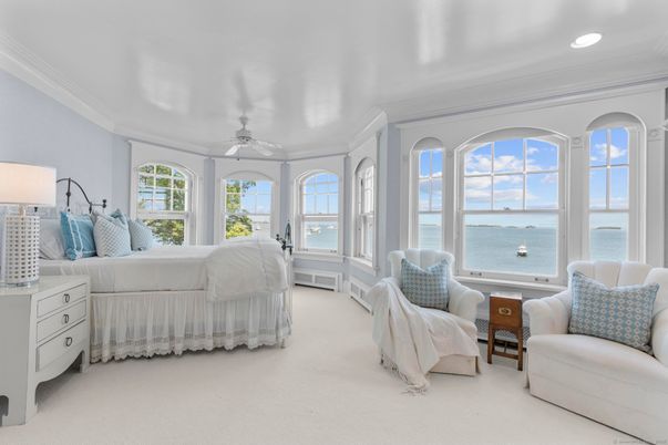 Bedroom, Interior, Recessed Lighting, Water