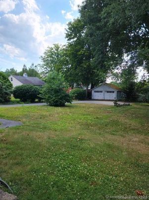 Backyard, Detached Garage, Exterior