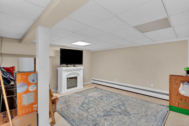 Fireplace, Interior, Recessed Lighting