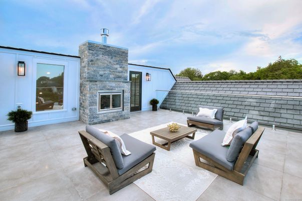 Exterior, Fireplace