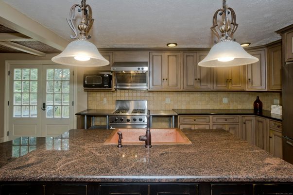 Interior, Kitchen, Pendant Lights, Recessed Lighting, Stainless Steel Appliances