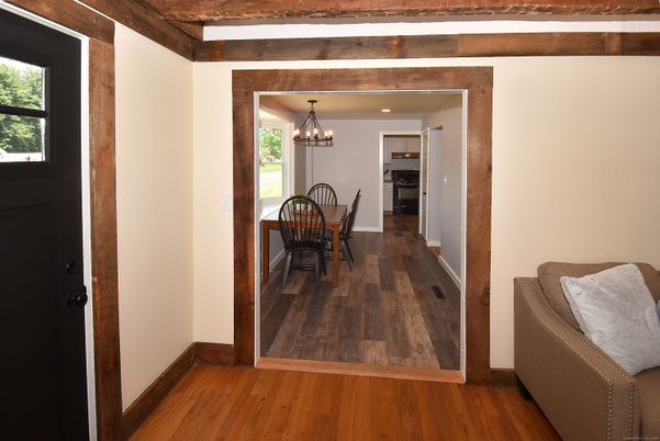 Chandelier, Dining room, Interior, Kitchen, Pendant Lights, Recessed Lighting, Wood Texture Flooring