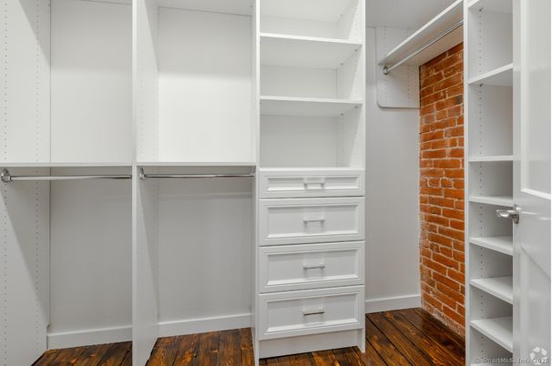 Interior, Walk-in Closets, Wood Texture Flooring