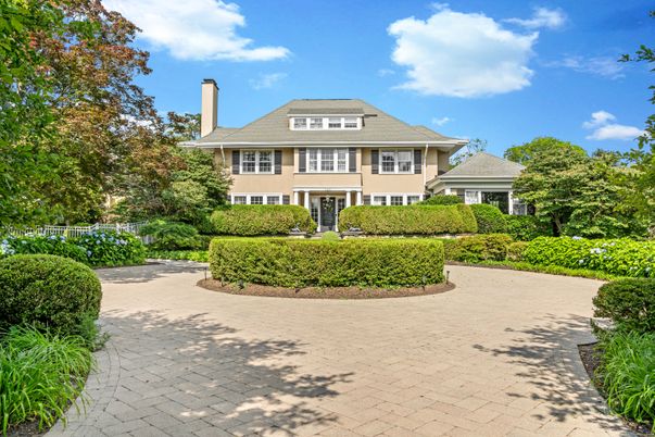 Backyard, Exterior, Facade, Georgian