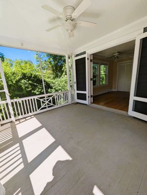 Empty room, Interior, Sun Room