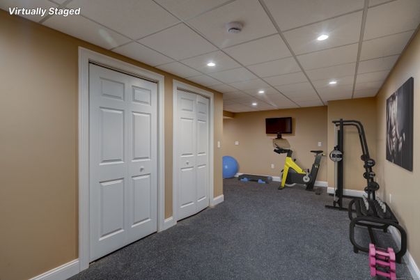 Fitness Equipment, Interior, Recessed Lighting