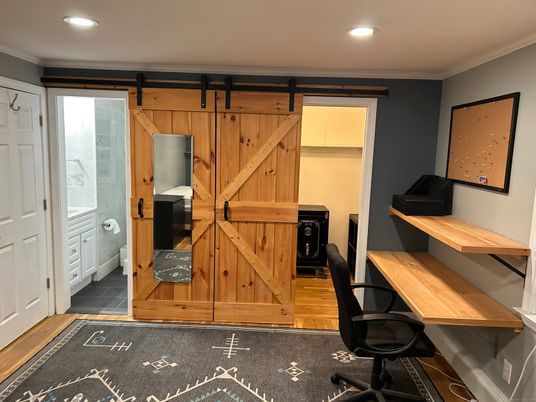 Home Office, Interior, Recessed Lighting, Wood Texture Flooring