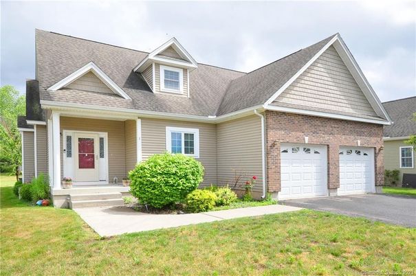 Attached, Exterior, Facade, Brick Facade, Cape Cod