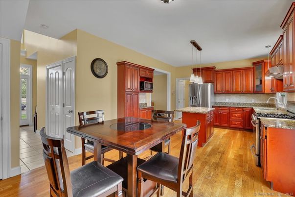 Dining room, Interior, Kitchen, Pendant Lights, Wood Texture Flooring