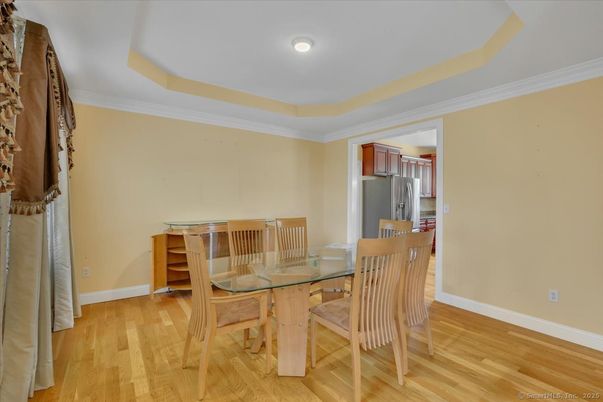 Dining room, Interior, Kitchen, Recessed Lighting, Wood Texture Flooring