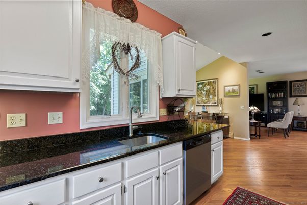 Dining room, Interior, Kitchen, Recessed Lighting, Wood Texture Flooring