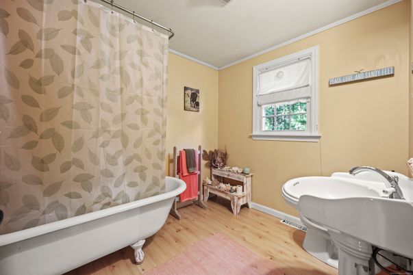Bathroom, Free Standing Baths, Interior, Wood Texture Flooring