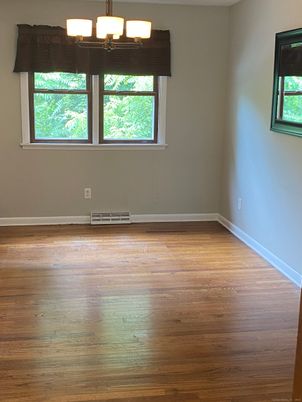 Chandelier, Empty room, Interior, Wood Texture Flooring