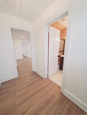 Bathroom, Interior, Recessed Lighting, Wood Texture Flooring
