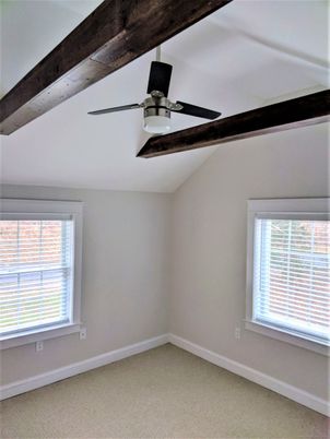 Empty room, Interior, Wooden Beams