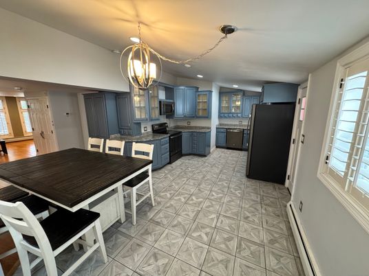 Dining room, Interior, Kitchen, Pendant Lights, Recessed Lighting