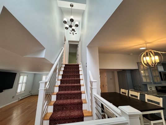 Interior, Pendant Lights, Wood Texture Flooring
